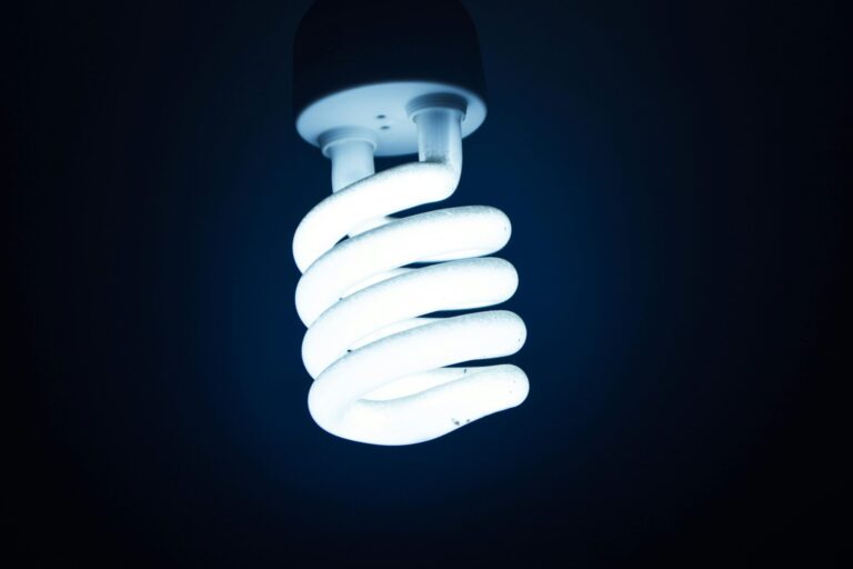 Lampes LED : quelles sont les 5 avantages essentiels ?